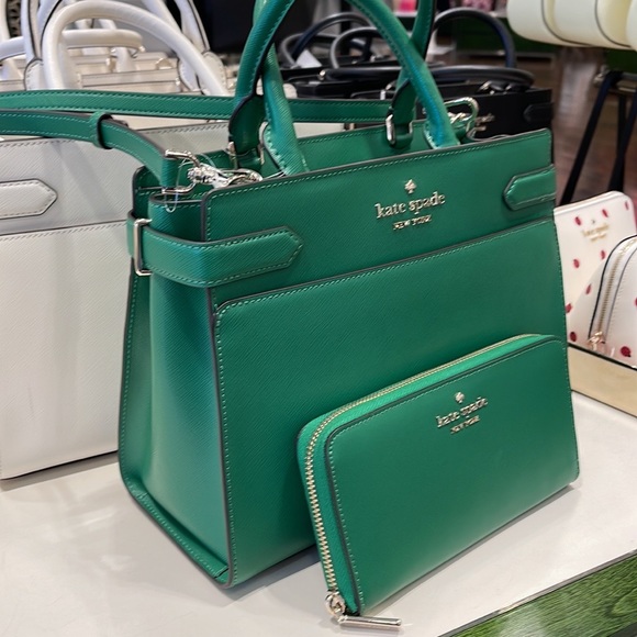 Kate Spade staci medium satchel
&
KSNY Staci Large Continental Wallet
Green Bean - Picture 12 of 16